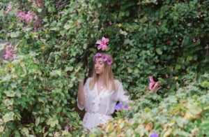 Read more about the article The Quiet Renaissance of Ancestral Healing Gardens: Where Roots Remember and Bodies Recover